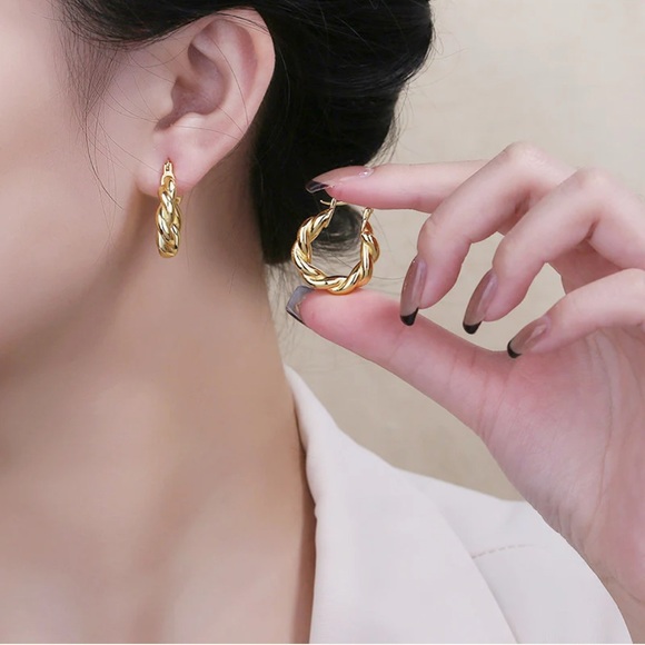 Chunky Rope Hoops - Picture 1 of 4